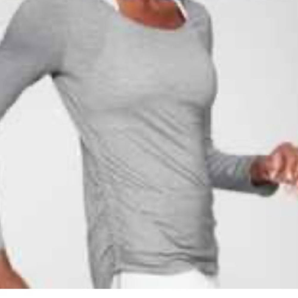 ATHELETA Encore Cinched Sides long sleeve top. Women size M. Gray.